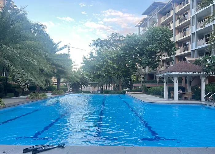 Acacia Estates' The Getaway Taguig, Evergreen Apartment