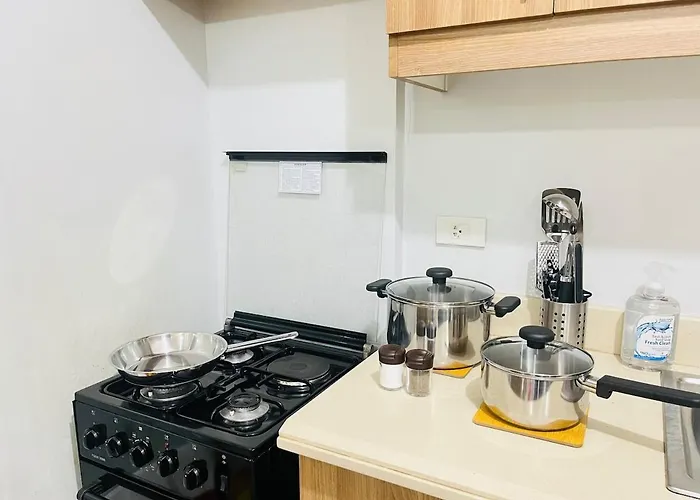 Apartment Acacia Estates' The Getaway Taguig, Evergreen