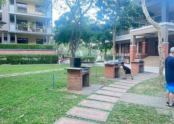 Apartment Acacia Estates' The Getaway Taguig, Evergreen Manila