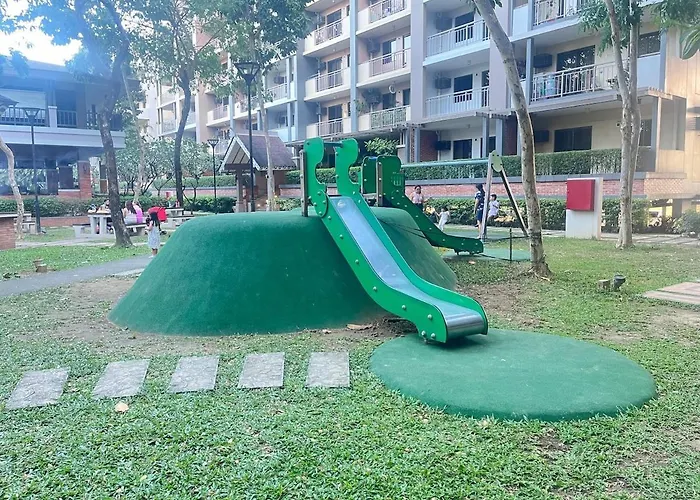 Acacia Estates' The Getaway Taguig, Evergreen Manila