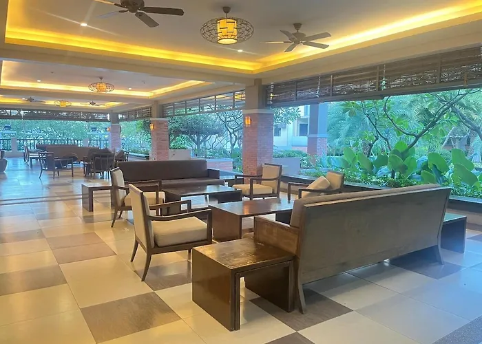 Acacia Estates' The Getaway Taguig, Evergreen Apartment Manila